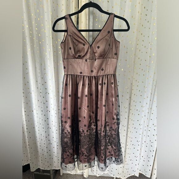 Adrianna Papell Intricate Beading Mesh Netting Overlay Lace Cocktail Dress 4 - Picture 2 of 8